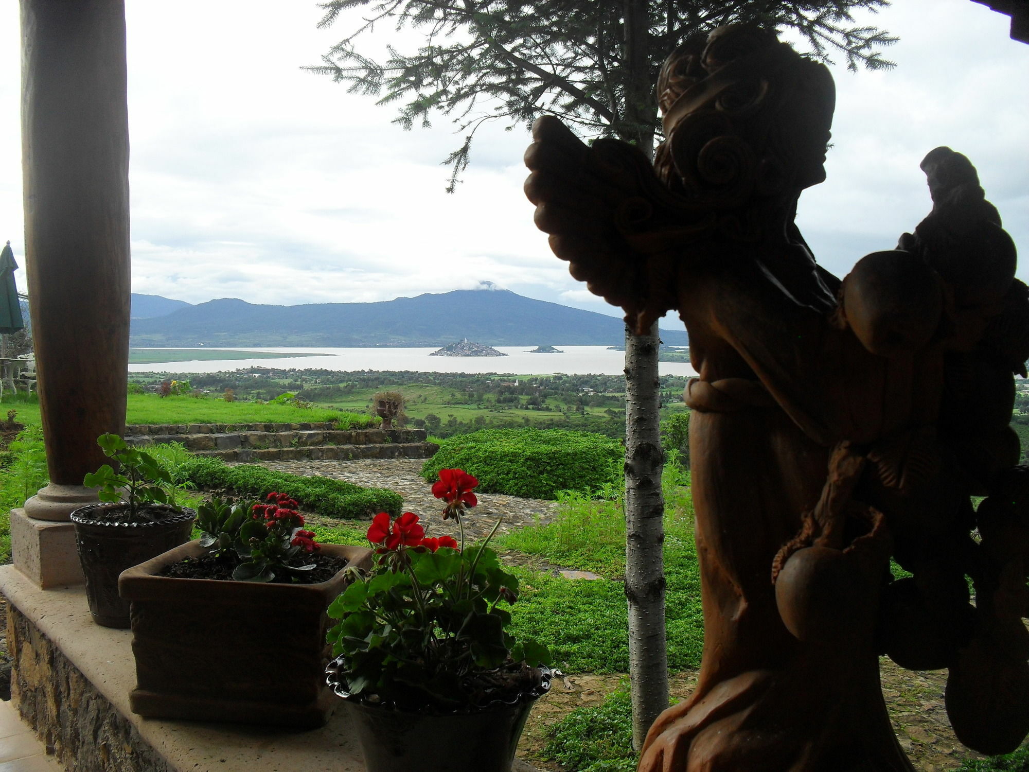 Pátzcuaro Eco Hotel Ixhi מראה חיצוני תמונה